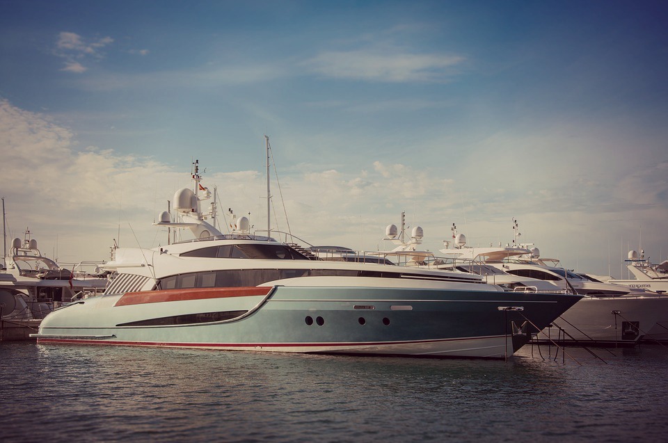What questions to ask before buying a yacht